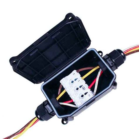 junction box has 4 wires|wiring junction box for lighting.